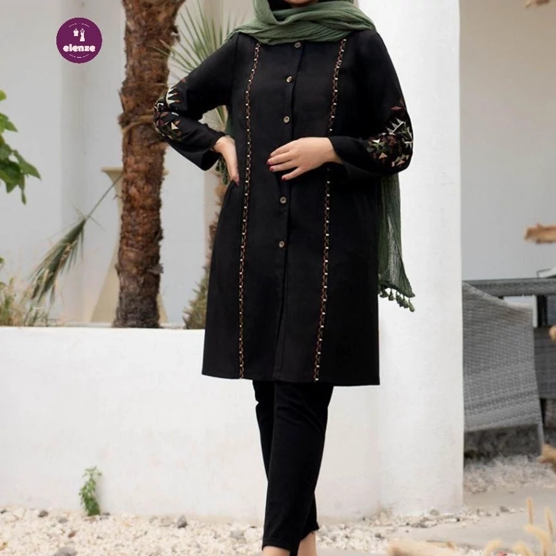 مانتو اداری مشکی بلند کرپ فاستونی مدل آسنا